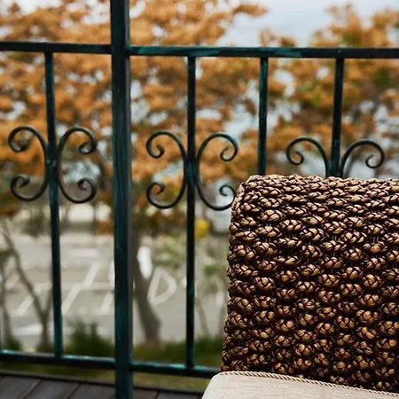 Beautiful Summer House In The Old Town 펜션 *